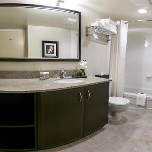 CLASSIC | Hotel Room